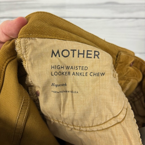 MOTHER High Waisted Looker Ankle Chew Brown Corduroy Pants Size 26 - Picture 9 of 14